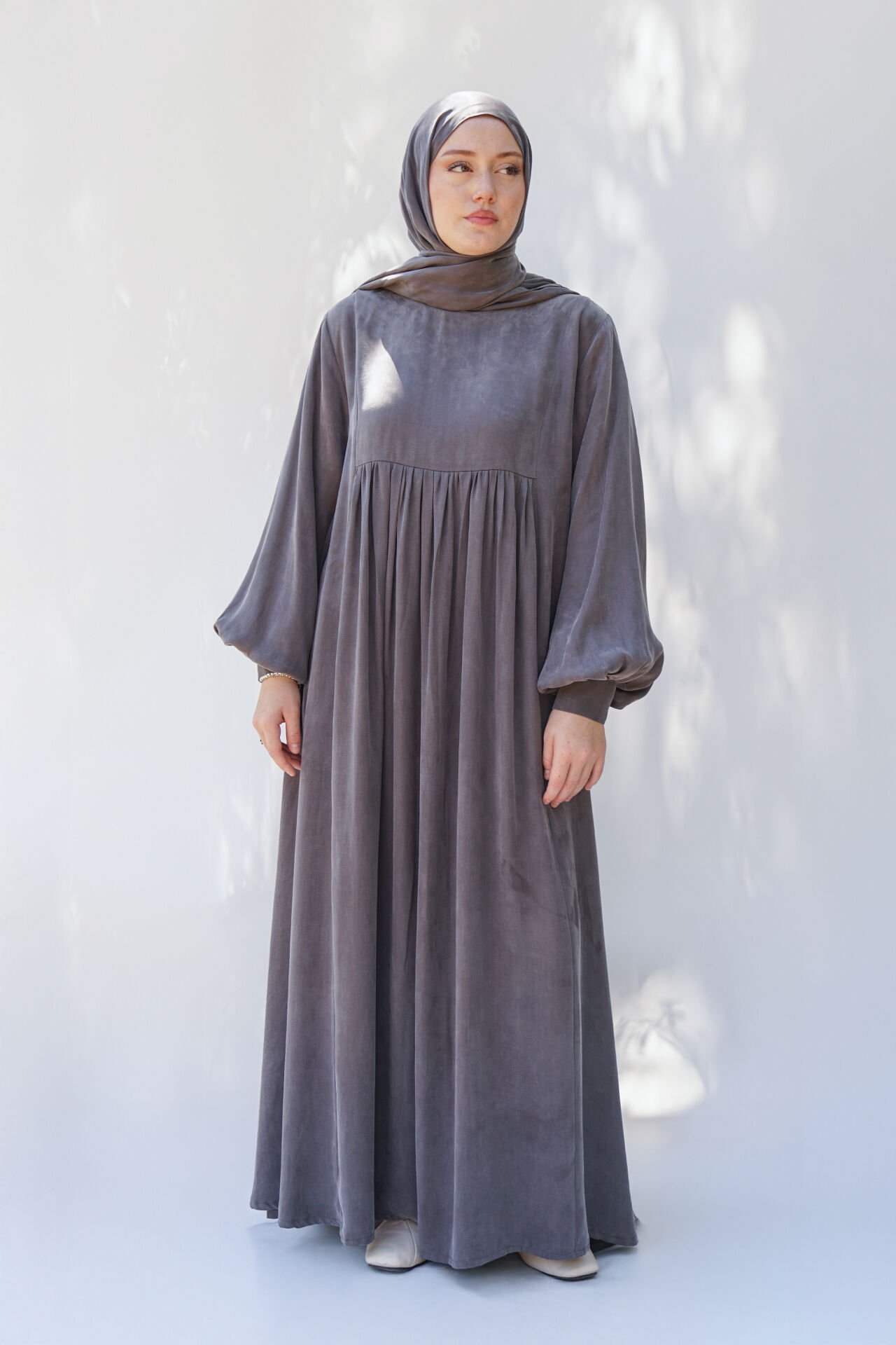 MANŞET DETAYLI KUPRA ELBİSE GRİ - 2 BEDEN